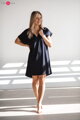 Bambusová kojicí noční košile Moon Navy Blue