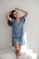 Bambusová kojicí noční košile Moon Blue