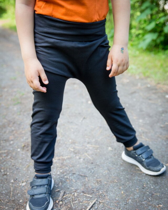 Dětské kalhoty baggy, lehké, černé Dětské kalhoty baggy, lehké, černé