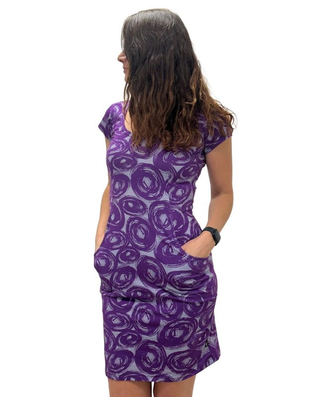 Jožánek Dámske vzorované bavlnené šaty s vreckami Šárka, fialové S/M